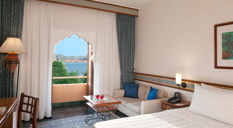 Trident Jaipur Hotel Kültér fotó Deluxe Room