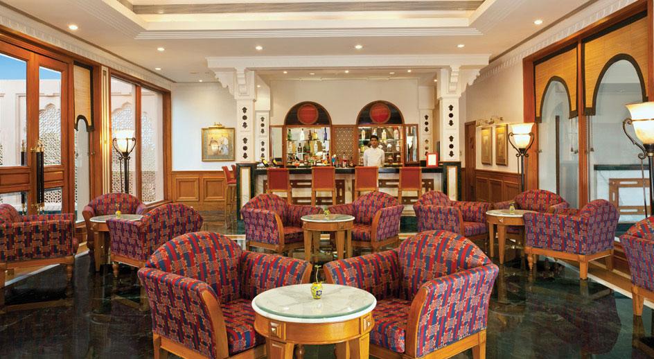 Trident Jaipur Hotel Kültér fotó The Bar