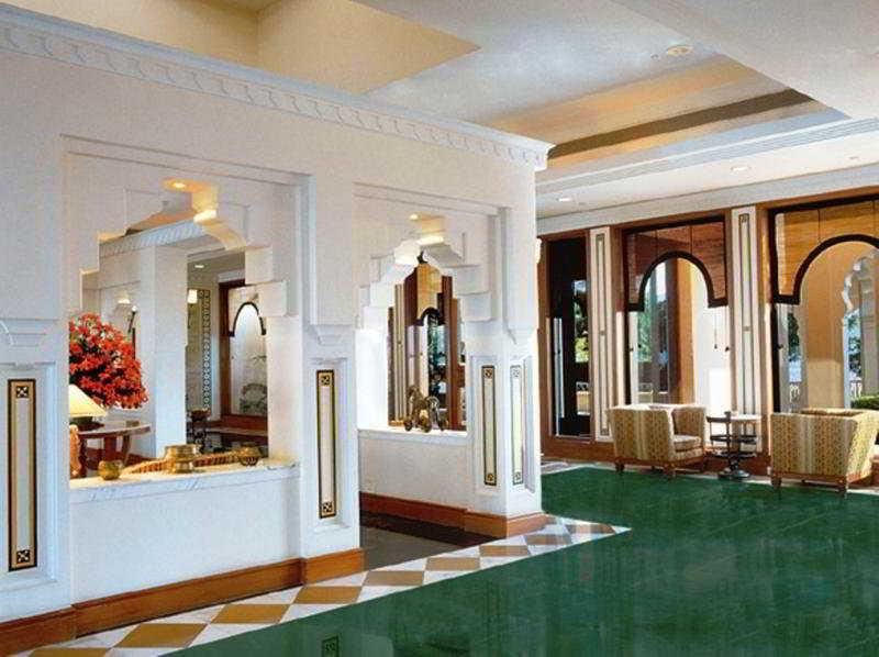 Trident Jaipur Hotel Beltér fotó The lobby of the Taj Bengal